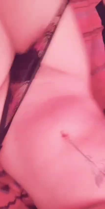 💦 ساک زدن کرجی بدون سانسور 【 اینترنت نیم بها 】 سایت بکن تو