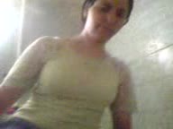 Sexy Iranian Chick Taking Bath and Showing Off Her hot Body and Boobs.mp4 - تماشای آنلاین در بکن تو