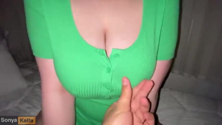 سکس لا سینه ای با سونیا سینه گنده.mp4