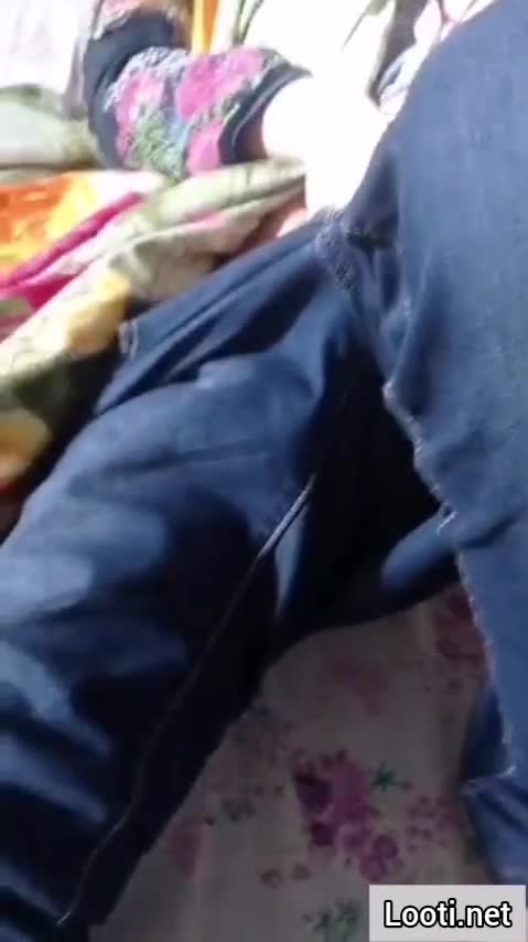 نشون دادن کوس هدیه از نمای نزدیک.mp4 - تماشای آنلاین در بکن تو