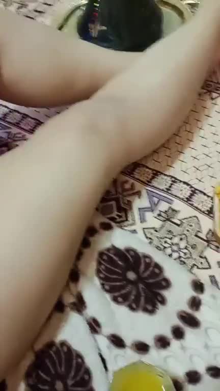 لایو سکسی زوج ایرانی.mp4 - تماشای آنلاین در بکن تو