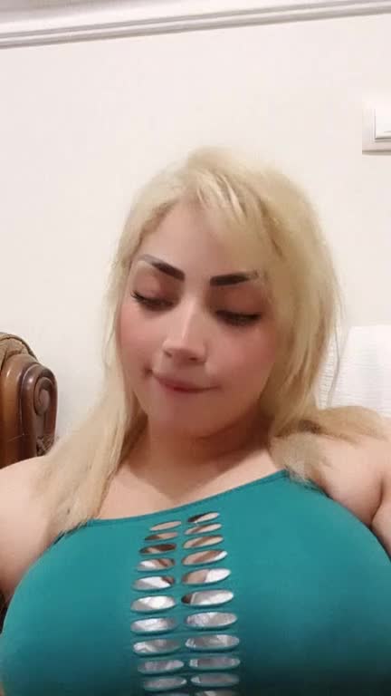 لایو سکسی تی تی داف ممه گنده وطنی.mp4 - تماشای آنلاین در بکن تو