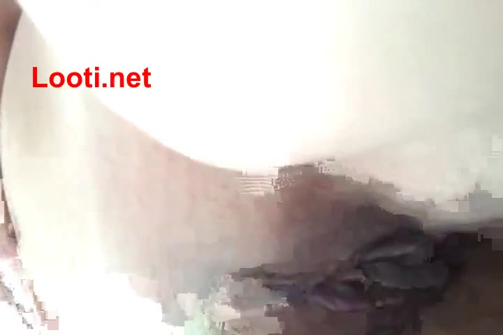 Horny Iranian Girl loves to Play with her pussy.mp4 - تماشای آنلاین در بکن تو