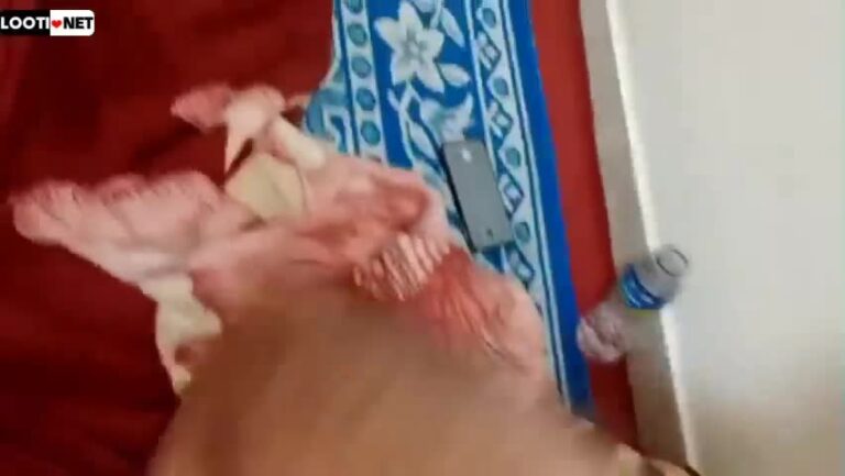 سکس هاتوایف تپل با نفر سوم جلو شوهرش.mp4